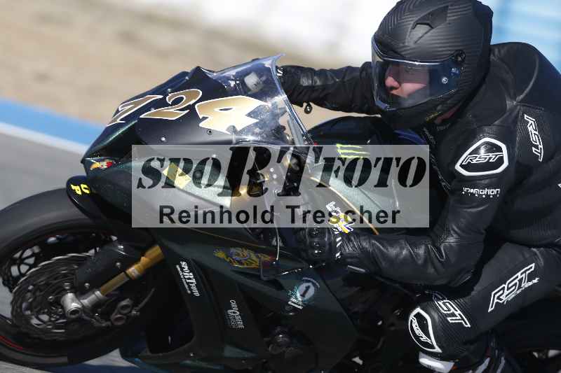 /Archiv-2024/02 29.01.-02.02.2024 Moto Center Thun Jerez/Gruppe gruen-green/124